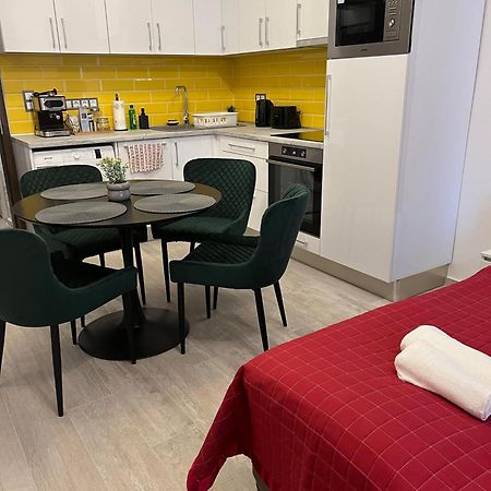Center Apartman In The Famous Hajos Street Budapest Kültér fotó