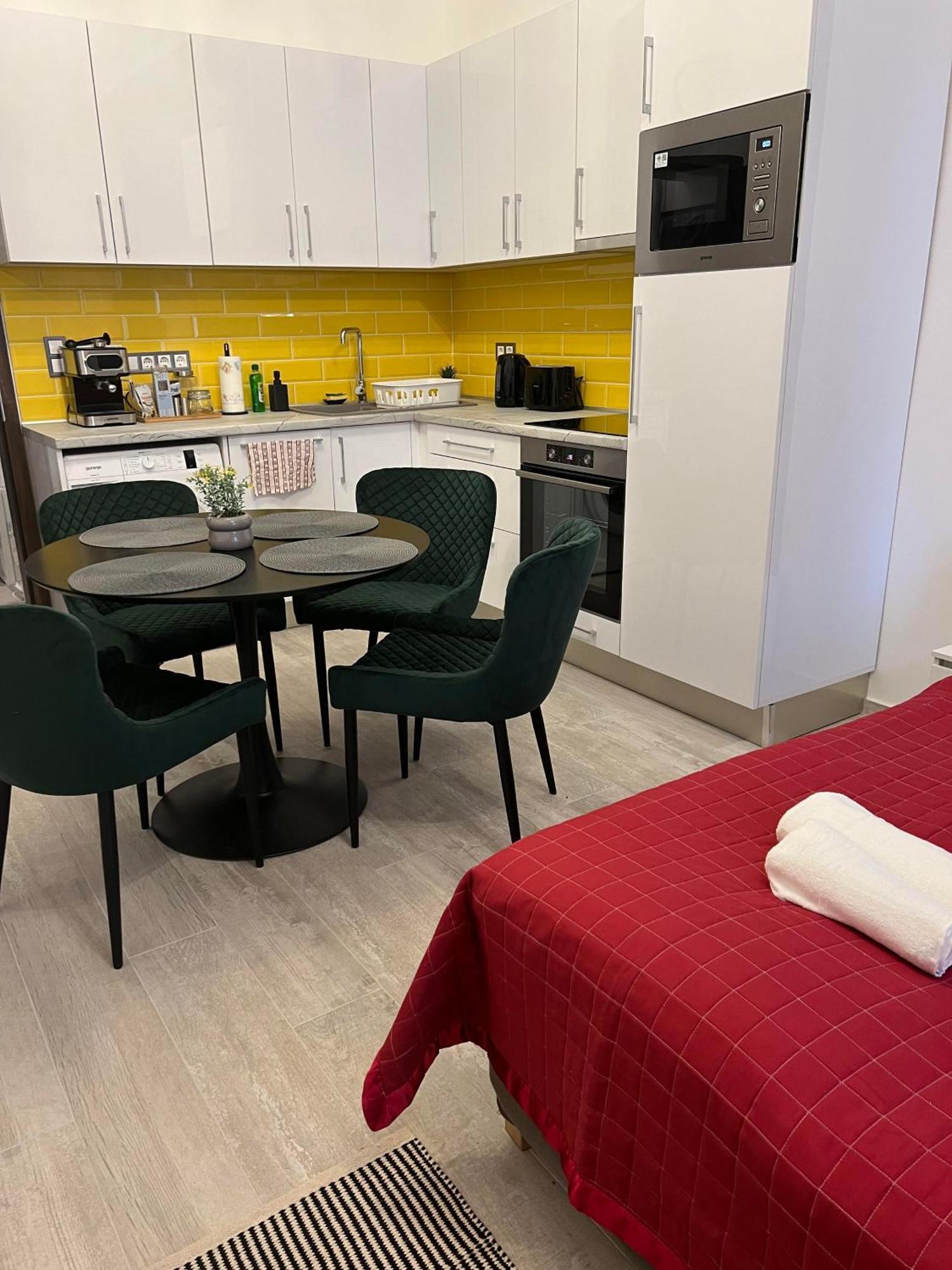Center Apartman In The Famous Hajos Street Budapest Kültér fotó